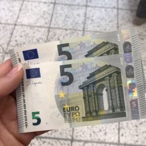 Counterfeit 5 Euros