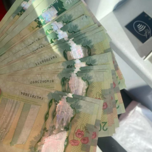 Counterfeit Canadian 20 Dollar Bills (2)
