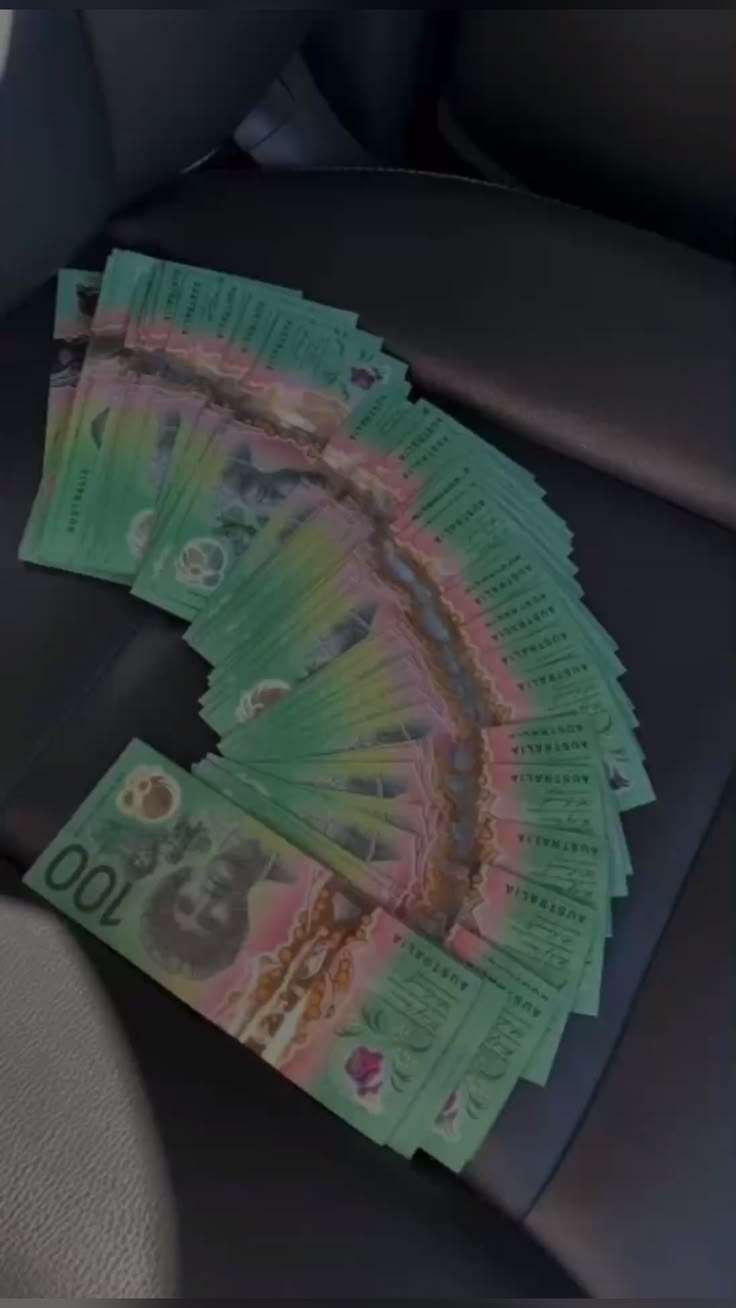 Fake 100 aud