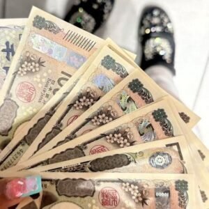 Fake Japanese Yen notes for sale